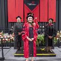 0501MedicalGraduation0840