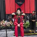 0501MedicalGraduation1678